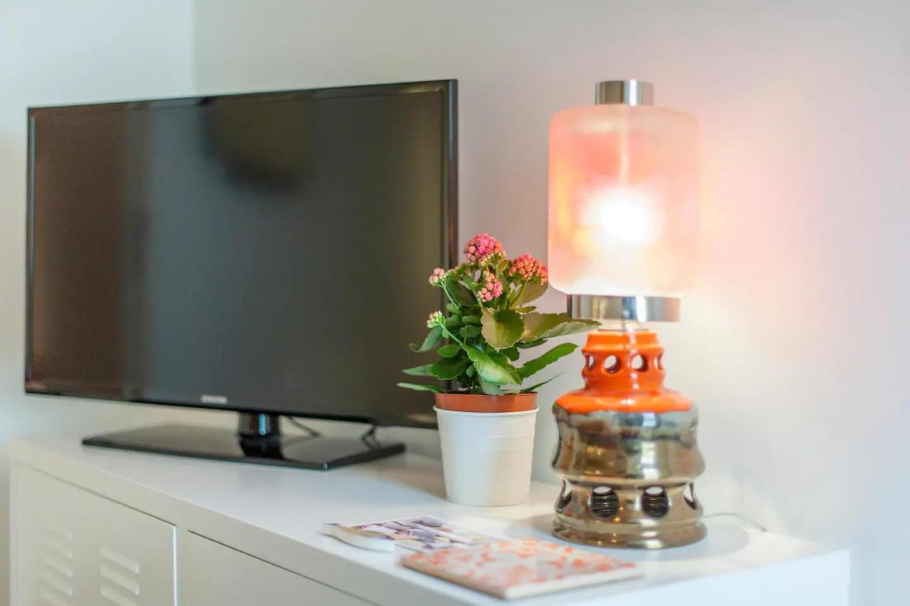 Alfama Charming Apartment, By Timecooler ลิสบอน ภายนอก รูปภาพ